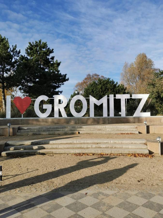Sonnenschein 2 Inkl Strandkorb Vom 01 05-01 10 Grömitz Dış mekan fotoğraf