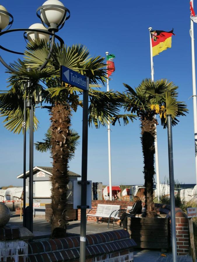 Sonnenschein 2 Inkl Strandkorb Vom 01 05-01 10 Grömitz Dış mekan fotoğraf